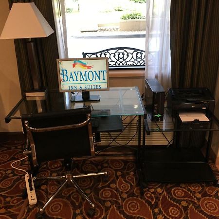 Baymont By Wyndham St. Joseph/Stevensville Ngoại thất bức ảnh