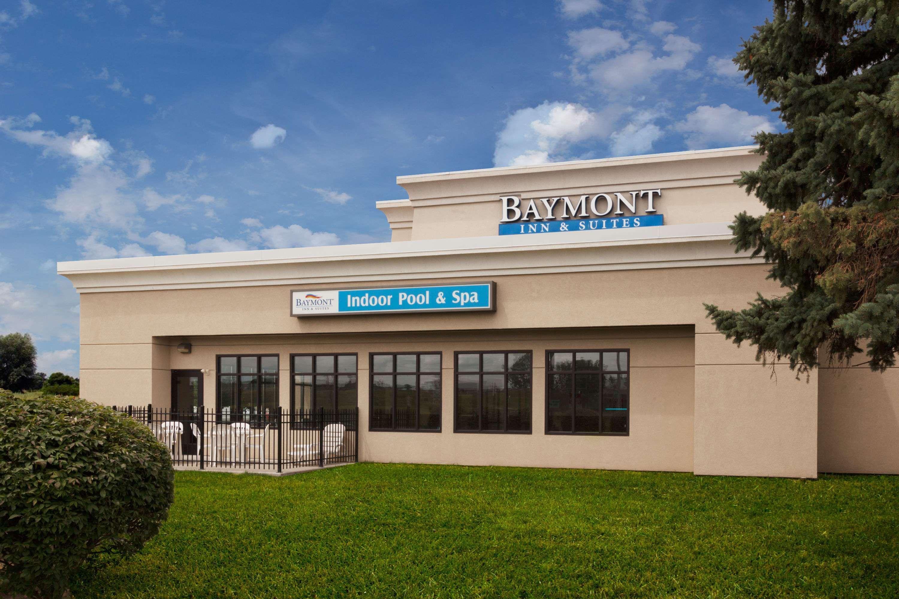 Baymont By Wyndham St. Joseph/Stevensville Ngoại thất bức ảnh